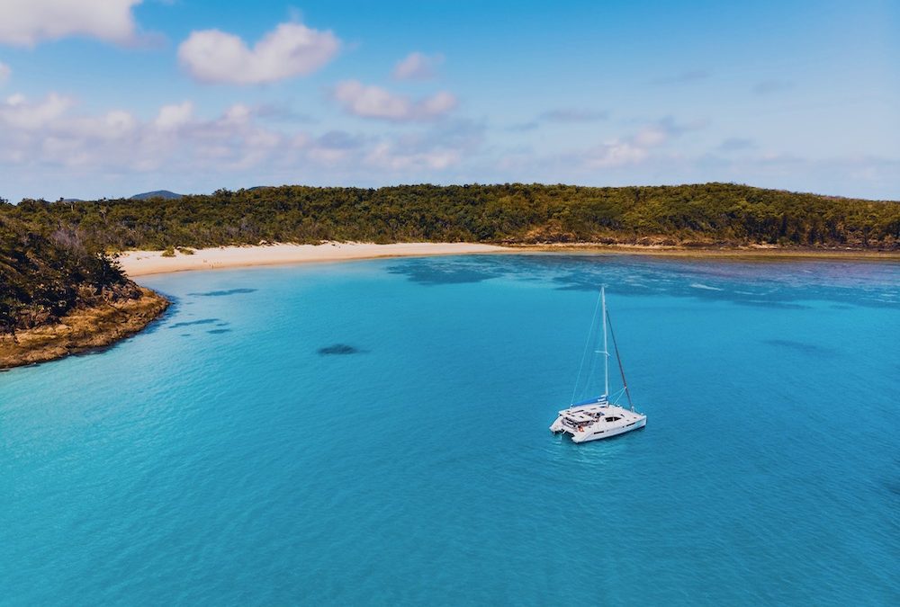 Anchoring and mooring in the Whitsundays