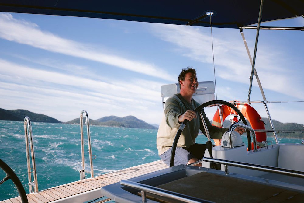 7 Health Benefits of Sailing (Backed by Science)